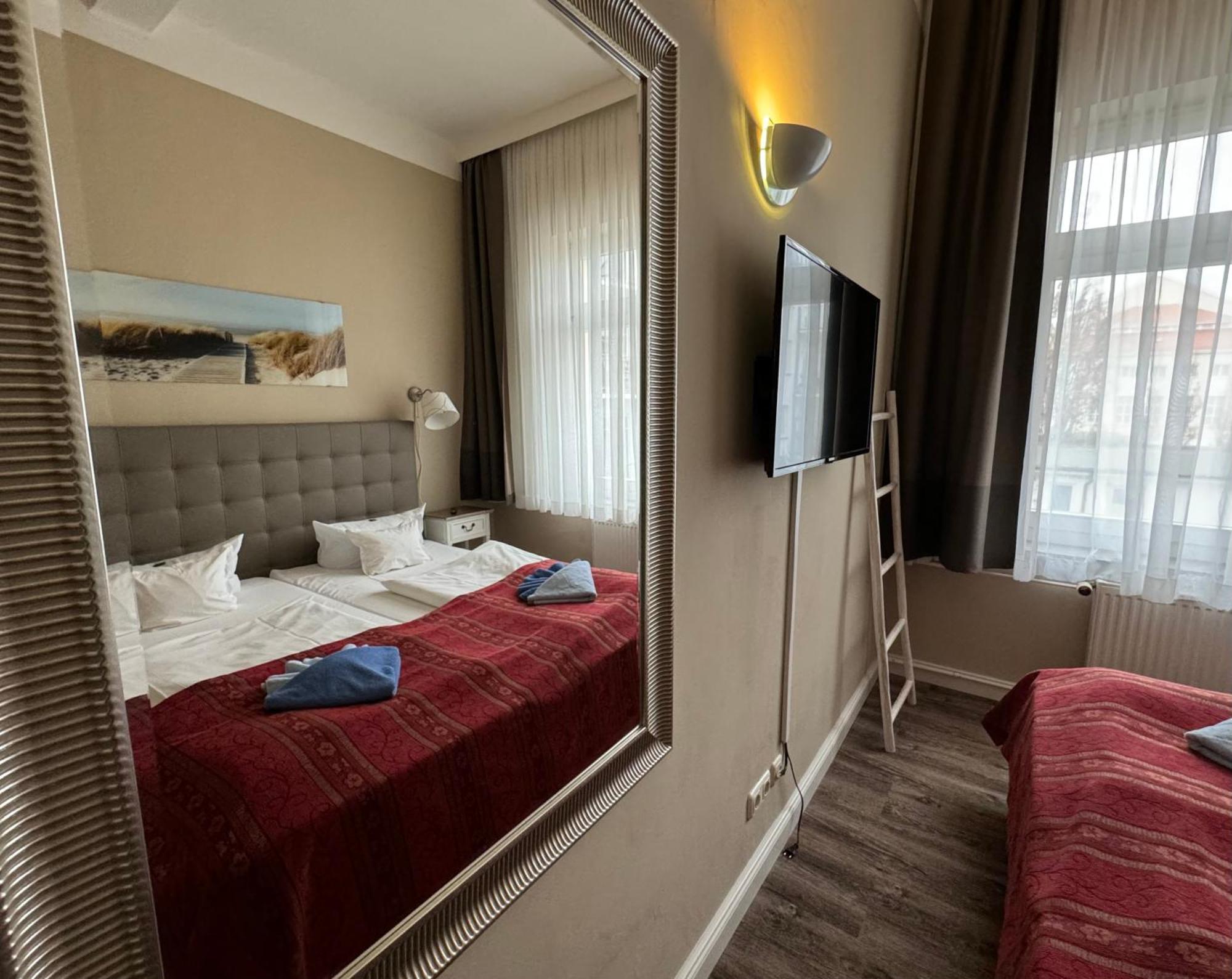 בינץ Hotel Villa Schwanebeck חדר תמונה